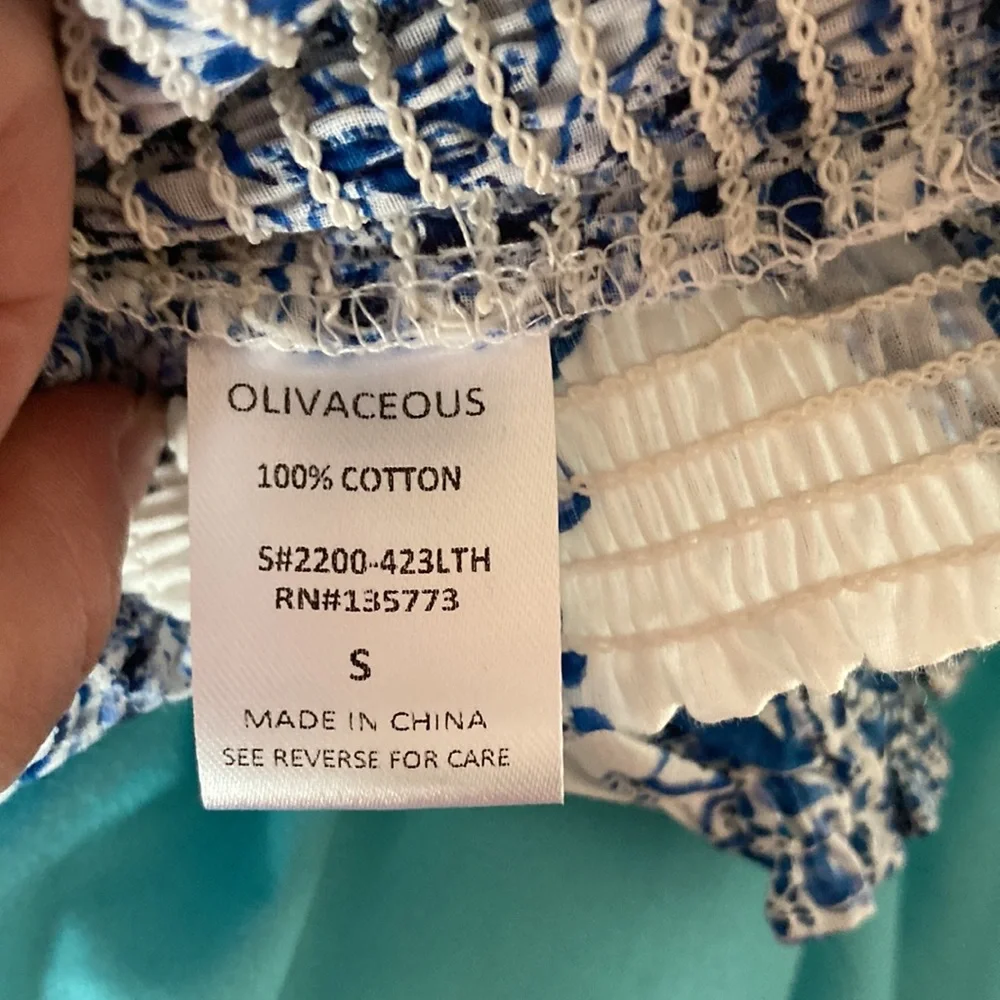 Stretchy blue and white short sleeve crop top Size S by Olivaceous - Picture 4 of 5